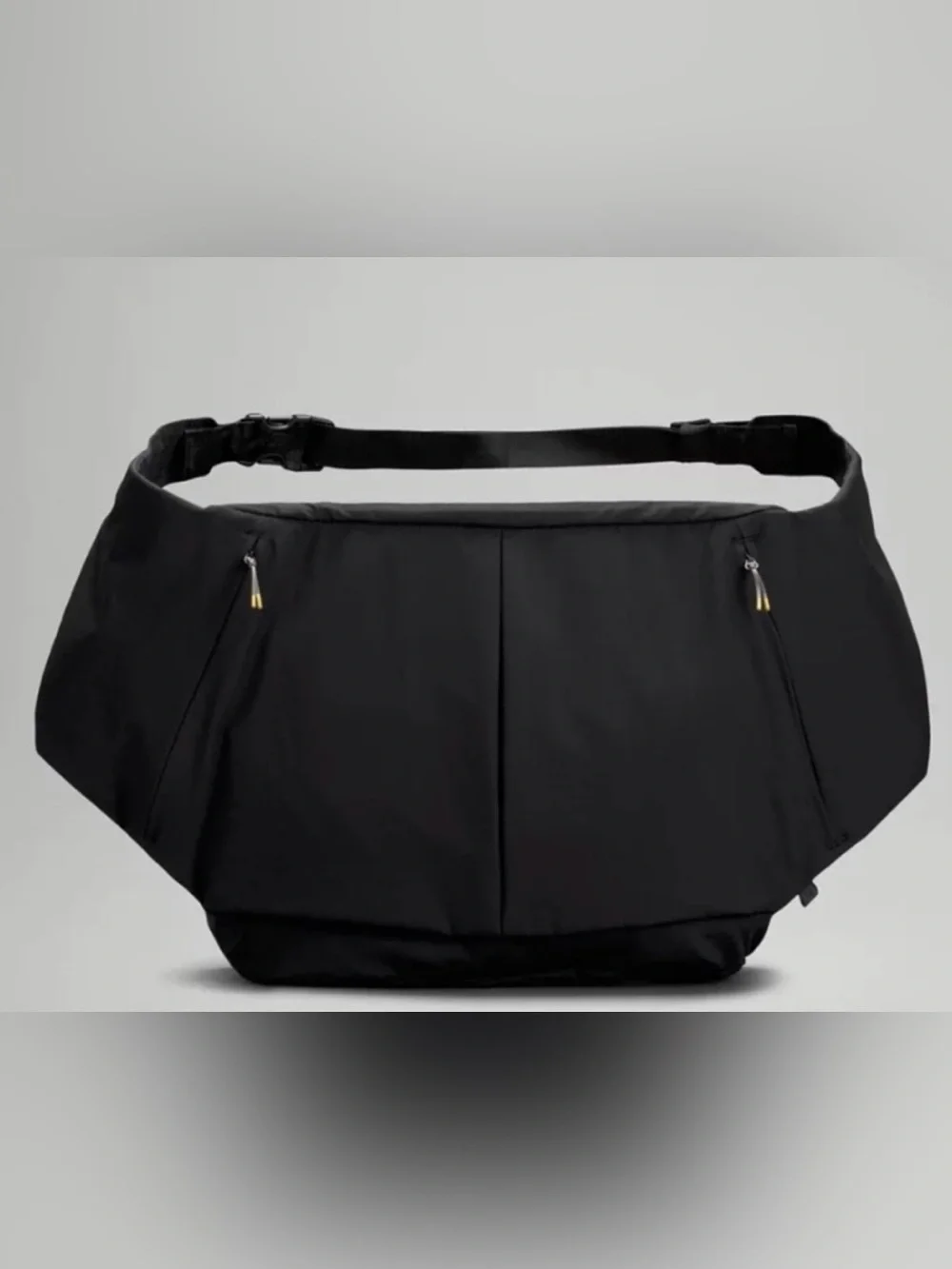Lululemon backpack / oversized front pack
